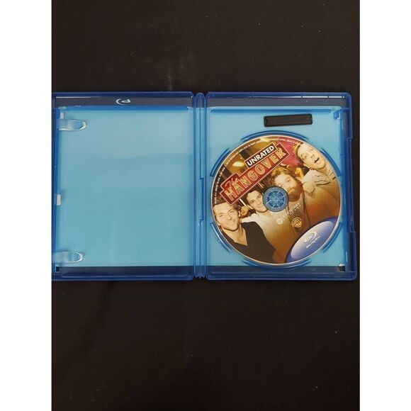 The Hangover [Blu-ray] - Picture 2 of 4